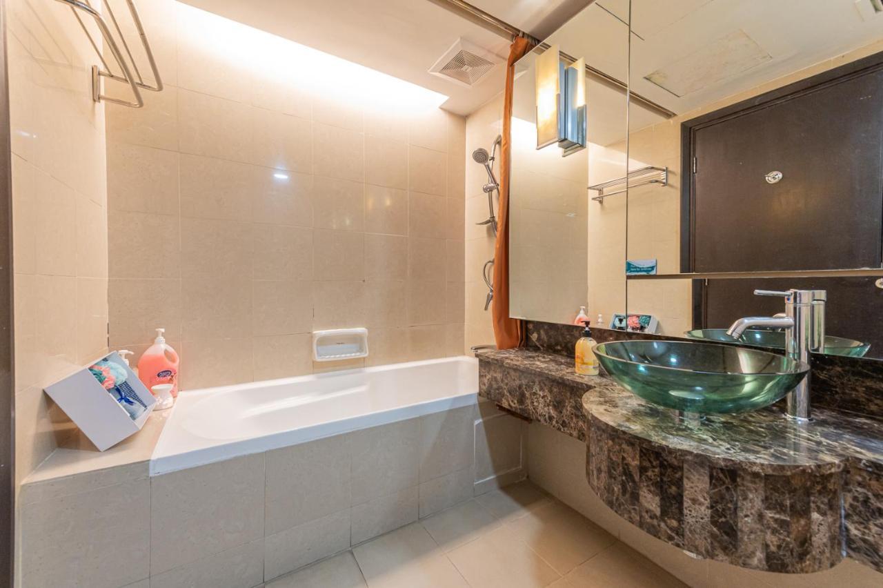 Lagoon View 6Pax Homestay At Sunway Resort Suites Petaling Jaya Exterior foto